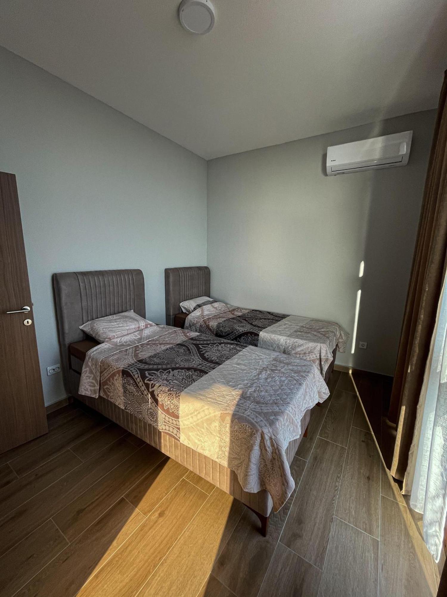 Apart Hotel Xxl Lux Dobra Voda Exterior photo
