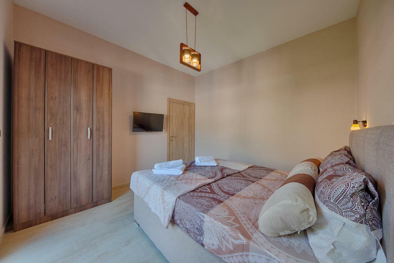 Apart Hotel Xxl Lux Dobra Voda Exterior photo